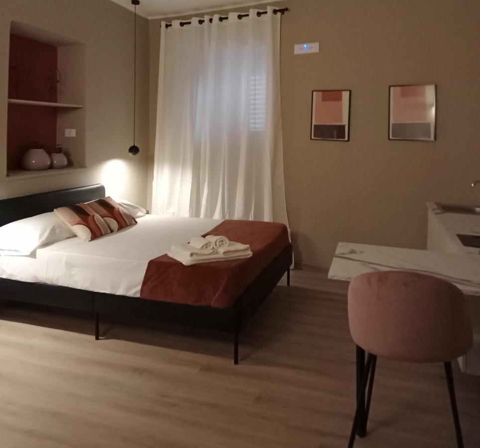 Narciso Boutique Apartment Ачиреале Екстер'єр фото